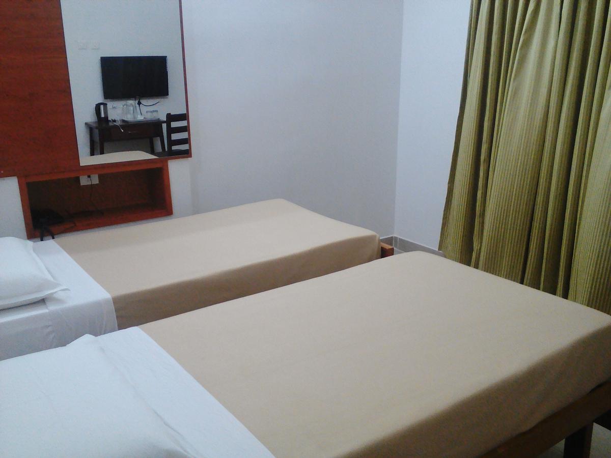 Surag Residency Hotel Tiruchirappalli Exterior photo